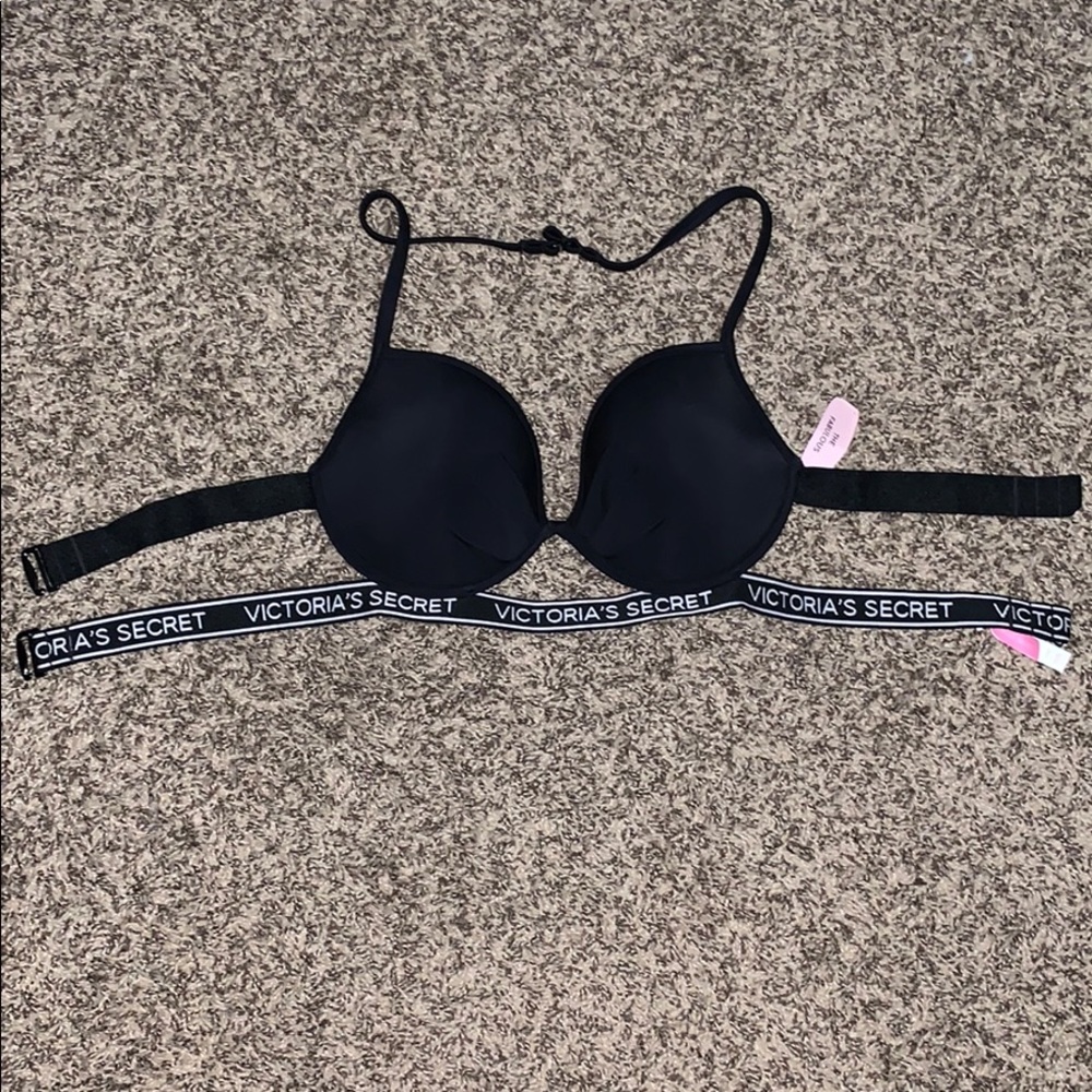 Victoria’s Secret Halter bikini top